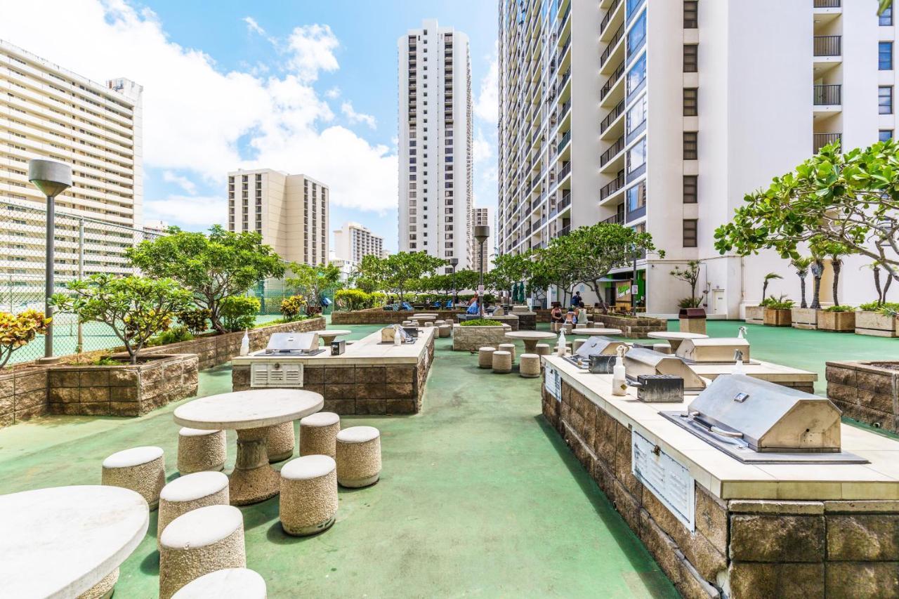 Mountain View Condo Near Beach With Free Parking! هونولولو المظهر الخارجي الصورة