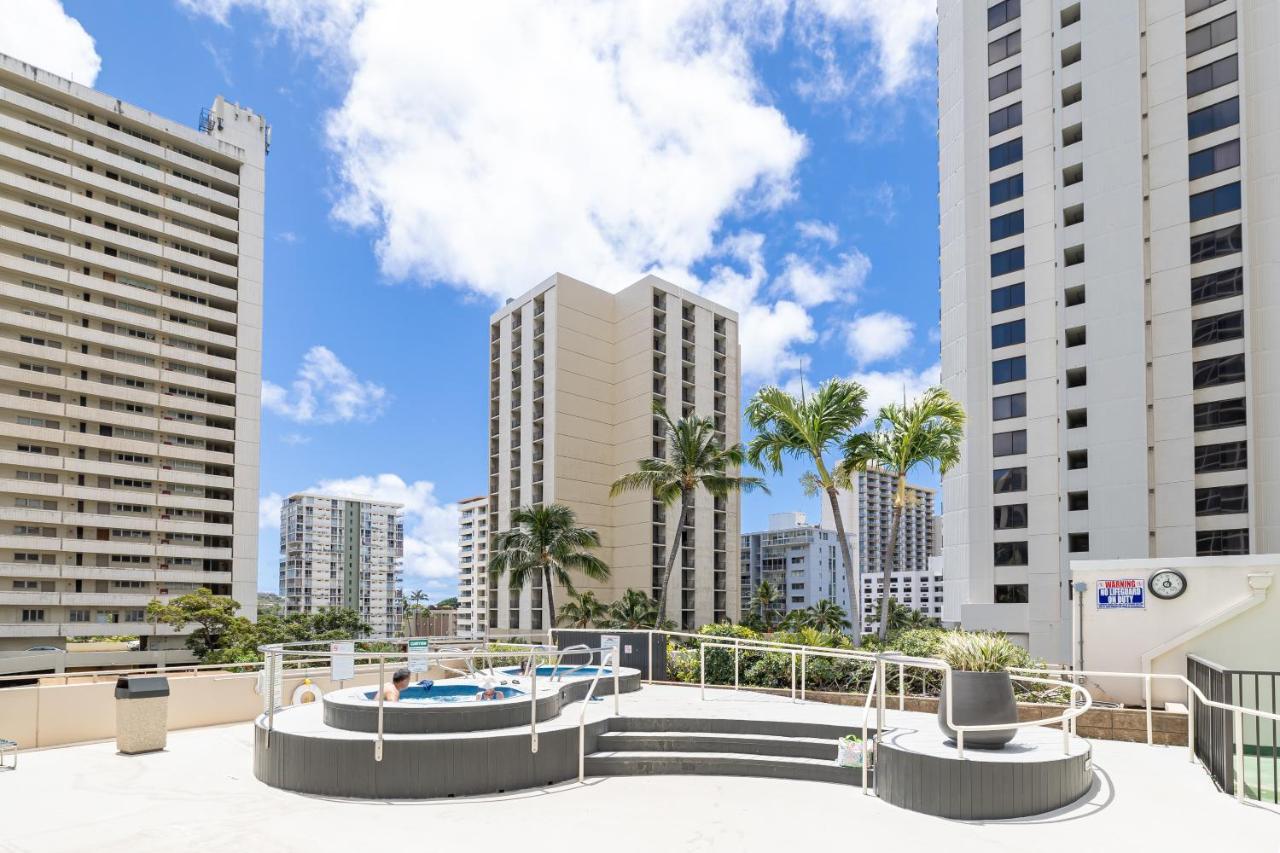 Mountain View Condo Near Beach With Free Parking! هونولولو المظهر الخارجي الصورة