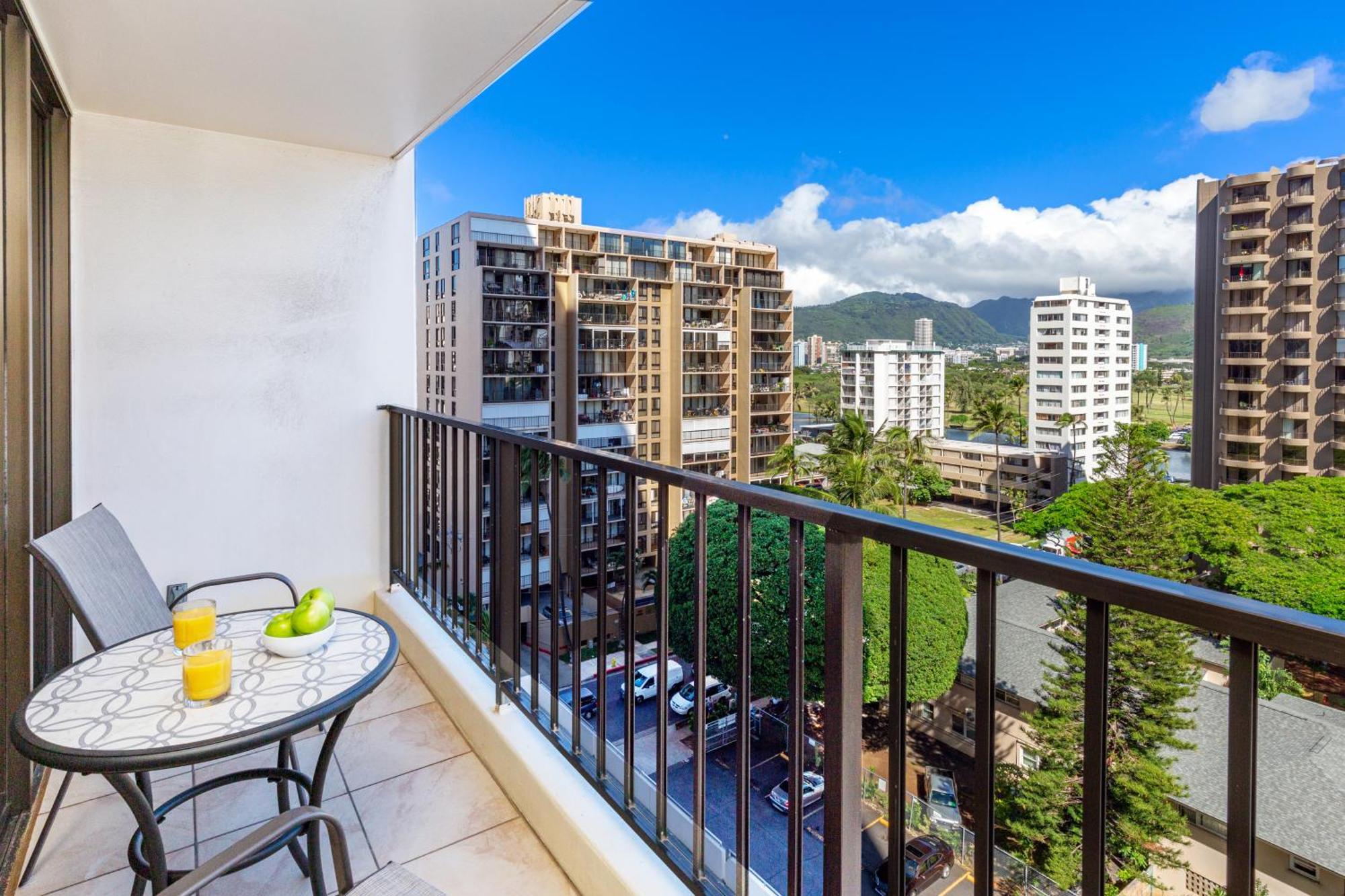 Mountain View Condo Near Beach With Free Parking! هونولولو المظهر الخارجي الصورة