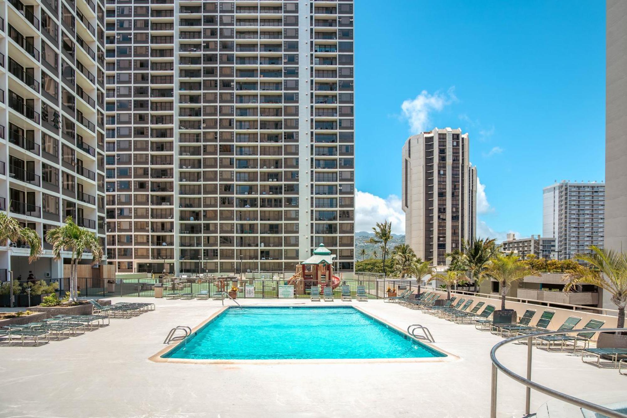 Mountain View Condo Near Beach With Free Parking! هونولولو المظهر الخارجي الصورة
